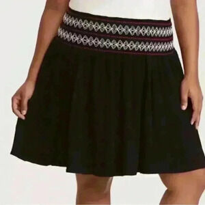 Torrid Black Smocked Elastic Waist Mini Knee Length Skirt Women’s Size 1X